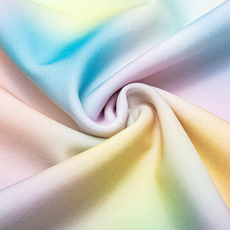 88% poliéster, 12% spandex Calidad de altura de tricot con colores ricos