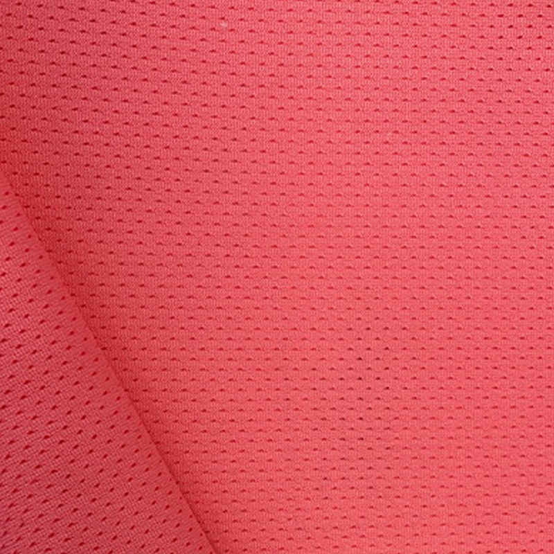 Malla de mariposa 100 % poliéster, resistente y duradera.